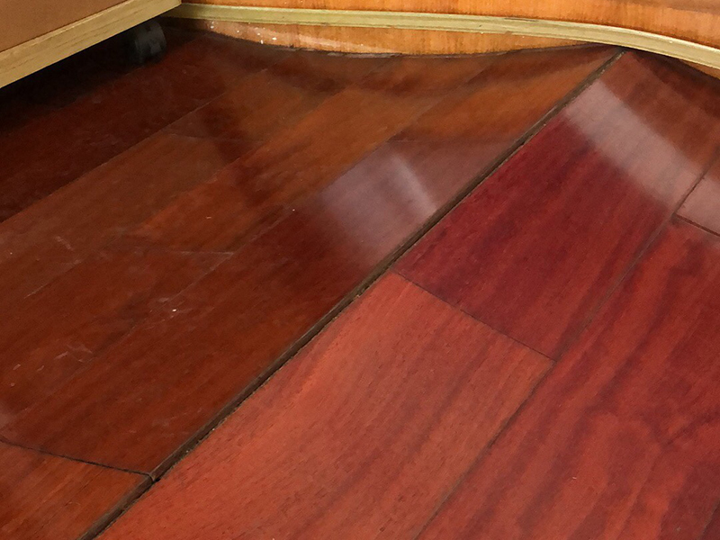 木地板起翘怎么修复，怎么做才能防止木地板起翘呢